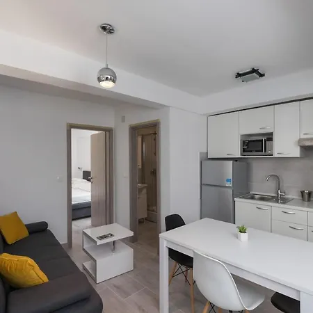 アパート Batala Garden - One Bedroom With Patio And Garden View